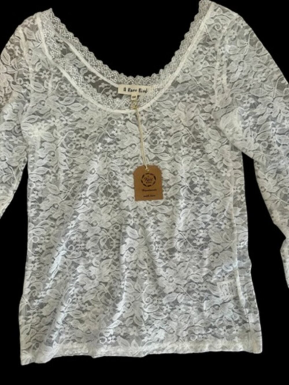 A RARE BIRD WHITE SCOOP LACE LAYERING TOP